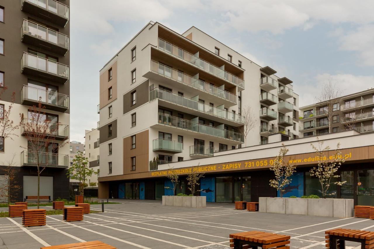 Forum Wola Jana Kazimierza Apartment By Noclegi Renters Warsaw Luaran gambar