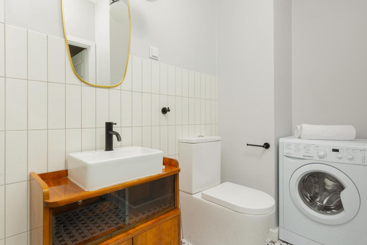 Forum Wola Jana Kazimierza Apartment By Noclegi Renters Warsaw Luaran gambar