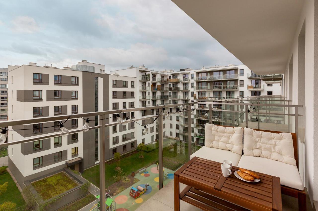 Forum Wola Jana Kazimierza Apartment By Noclegi Renters Warsaw Luaran gambar